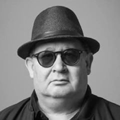 ran-hat-bw